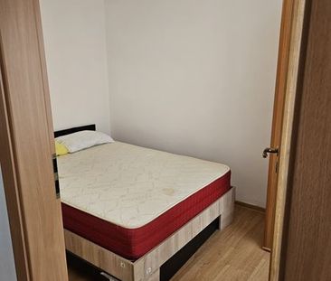 Imchiriez apartament cu 2 camere 32 mp - Photo 3