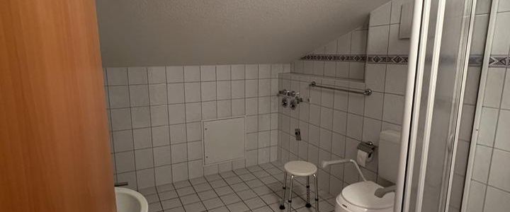 Wohnen für SENIOREN barrierearme 2-Raum-Wohnung mit Einbauküche - Foto 1
