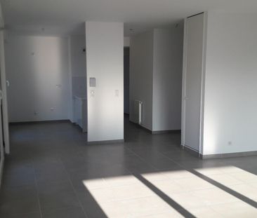 location Appartement T3 DE 75.67m² À SAINT JULIEN EN GENEVOIS - Photo 3