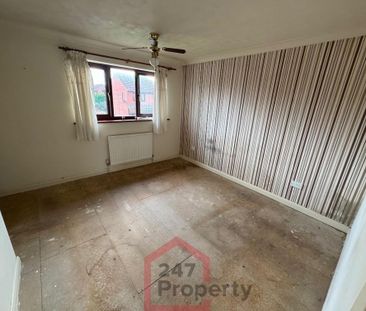 2 bedroom semi-detached house to rent - Photo 2