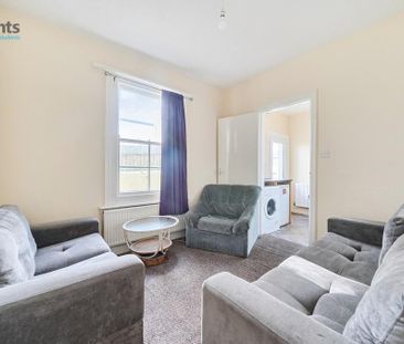 5 bedroom terraced house to rent - Photo 1