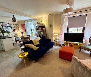 Market Place, Deddington, OX15 - Photo 2