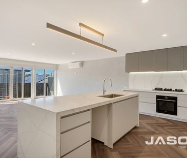 Freshly Renovated Family Home - Photo 5