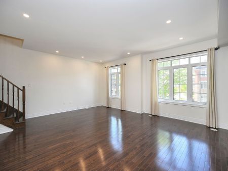 For Lease - 3069 Preserve Drive, Oakville, Ontario - Photo 4