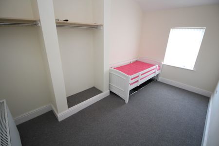 Fletcher Drive, Aigburth, L19, L4, Chiltern - Photo 5