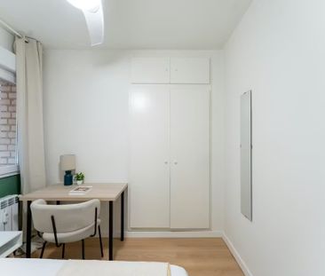 Paseo de la Reina Cristina, Madrid, Community of Madrid 28014 - Photo 5