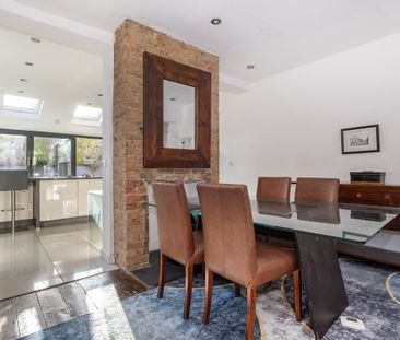 4 bedroom semi-detached house to rent - Photo 2