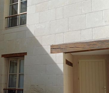 Location Appartement 3 pièces 79m² SAUMUR 49400 - Photo 4