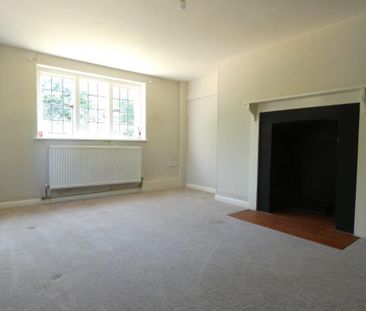 The Street, Bishopsbourne, Canterbury - Photo 3