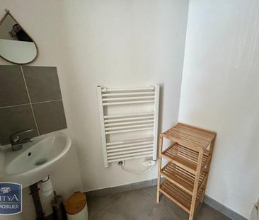 Location Appartement 1 pièce 13m² CHOLET 49300 - Photo 5