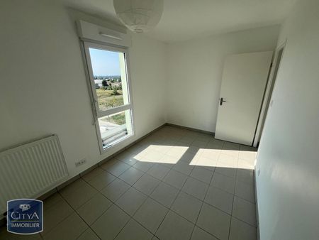 Location Appartement 3 pièces 60m² MONTLOUIS SUR LOIRE 37270 - Photo 5