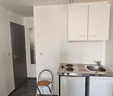 Location Appartement 1 pièce 17m² BESANCON 25000 - Photo 2