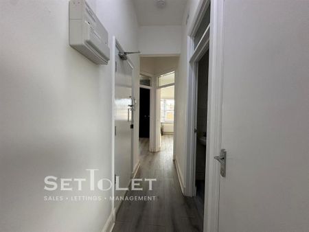 1 bedroom apartment to rent - Photo 4