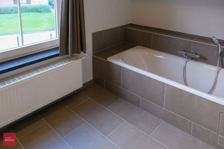 Instapklare woning te Desselgem - Waregem (Leiestraat) - Photo 3