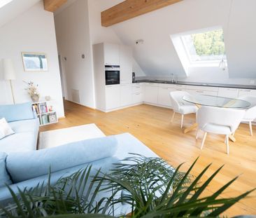 sehr schöne 3.5-Zimmer-Dachwohnung in Jenins - Foto 1