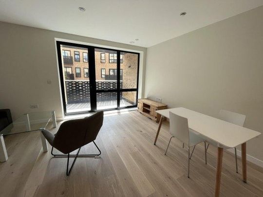 1 bedroom flat to rent - Photo 1