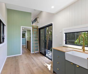 Brand New One Bedroom Plus Loft Granny Flat with Private Deck - Photo 4