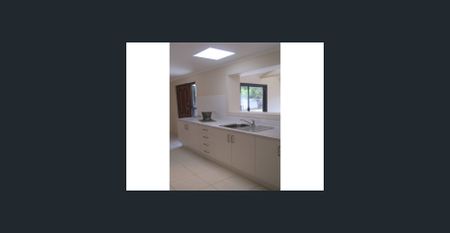 2 living areas! Huge shed ! Family Room - Photo 3