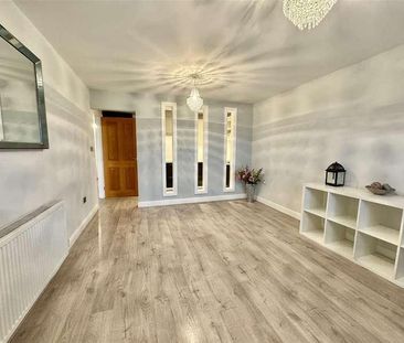 The Views, New Road, Staincross, Barnsley, S75 - Photo 1