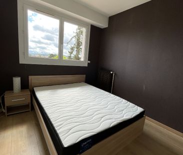 Location Appartement 3 pièces 72m² - Photo 6