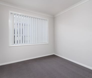 Charming Two-Bedroom Granny Flat in a Prime Location - Photo 3