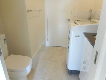 Great Size 2 Bedroom Granny Flat&excl;&excl; - Photo 5