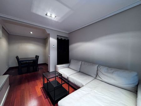 Piso de alquiler en Calle Vitoria, Villa Pilar - Photo 3