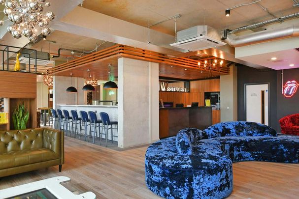 1 bedroom private hall to rent - Photo 1