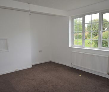 2 bedroom Apartment - GUESSENS COURT, WELWYN GARDEN CITY. - Photo 6