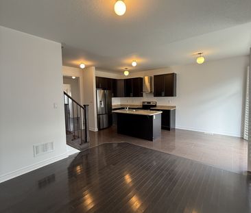 For Lease - 168 Durhamview Crescent, Whitchurch-Stouffville, Ontario - Photo 1