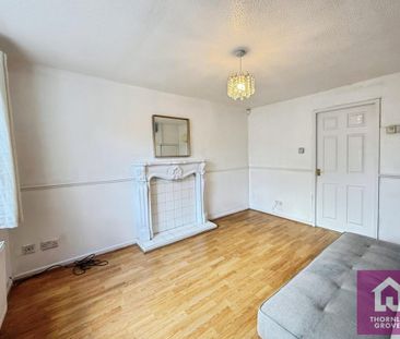 2 bedroom semi-detached house to rent - Photo 3