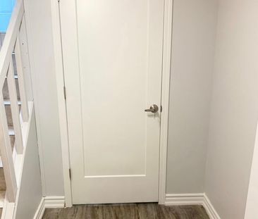 For Lease - 18 Sonnet Court Unit# Bsmt, Toronto, Ontario - Photo 5