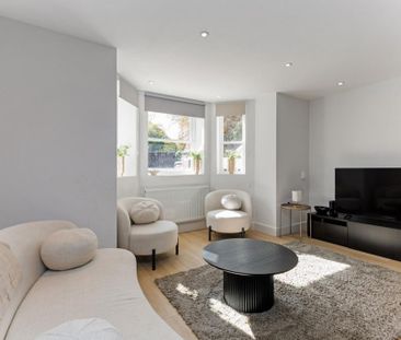 3 bedroom flat to rent - Photo 6
