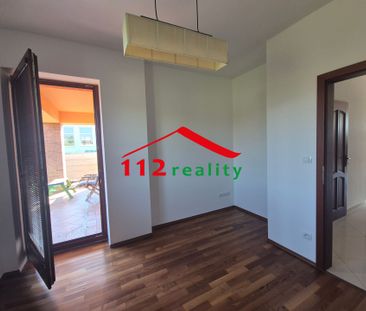 Na prenájom 4 izbový bungalov, garáž, plus 3 parkovacie miesta, ide... – Fotografia 5