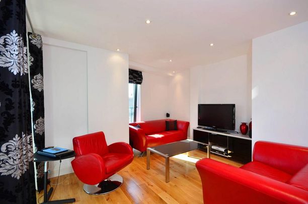 2 bedroom flat to rent - Photo 1