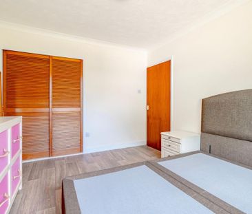 3 bedroom chalet to rent - Photo 4