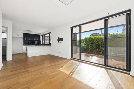 Incredible Alfresco Area! - Photo 2