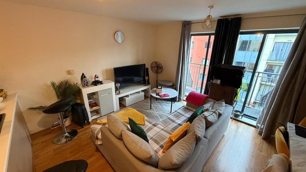 2 bedroom apartment to rent - Photo 1