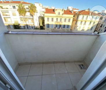 Exclusivité – Agréable 2 pièces avec balcon, centre de Nice - Photo 2