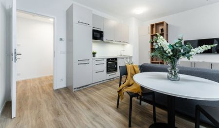 Moderní zařízený byt 2+kk k pronájmu Praha 9 u metra Vysočanská - Photo 5