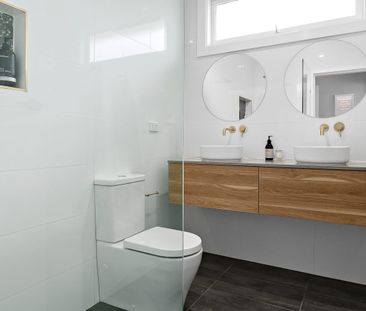 Cute Cottage Living in a Handy Wallsend Pocket - Photo 5