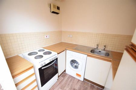 1 bedroom flat to rent - Photo 5