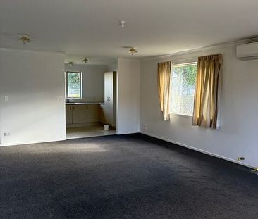 Freshly Renovated 3-Bedroom Home - Photo 5