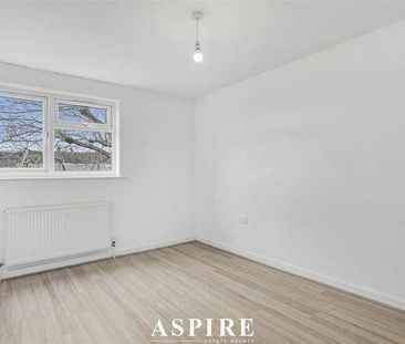 Eastbrooks, Pitsea, Basildon, SS13 - Photo 3