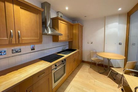 Studio to rent - Photo 4