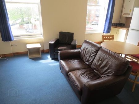 2a Dunluce Avenue Apt 1, Belfast, BT9 7AY - Photo 2
