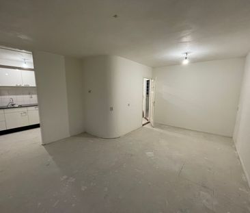 Appartement te huur: Burgemeester Tellegenstraat 162 1073 KG Amsterdam - Photo 1