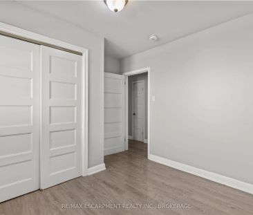 14 Westmount Avenue #Main - Photo 5