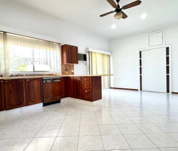 3 Bedroom Home In Great Location - Photo 6