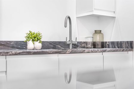 Woodfield Lane, Ashtead - Photo 4